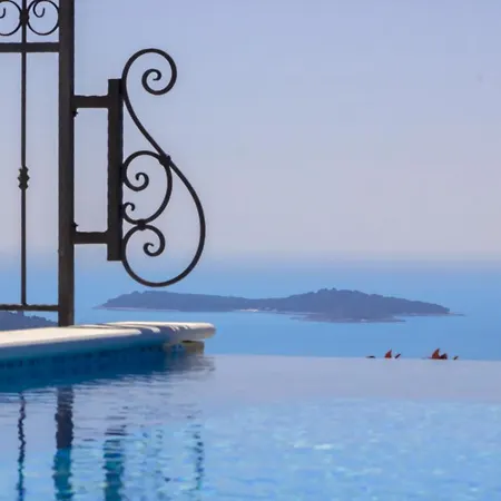 Terra Villa *